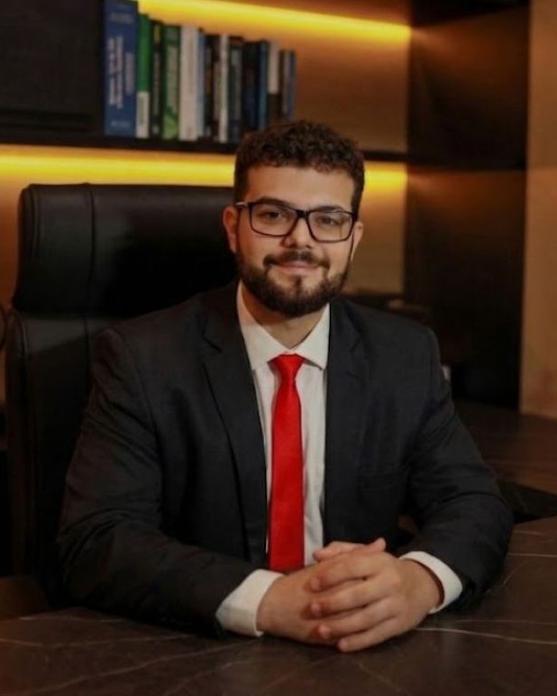 Retrato institucional de Iohan Oliveira Zorzi no escritório SRS Advogados